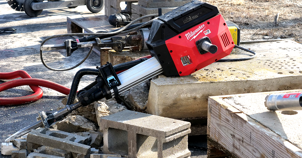 Milwaukee MX Fuel Breaker Hammer w/One Key MXF3681XC Ohio Power Tool