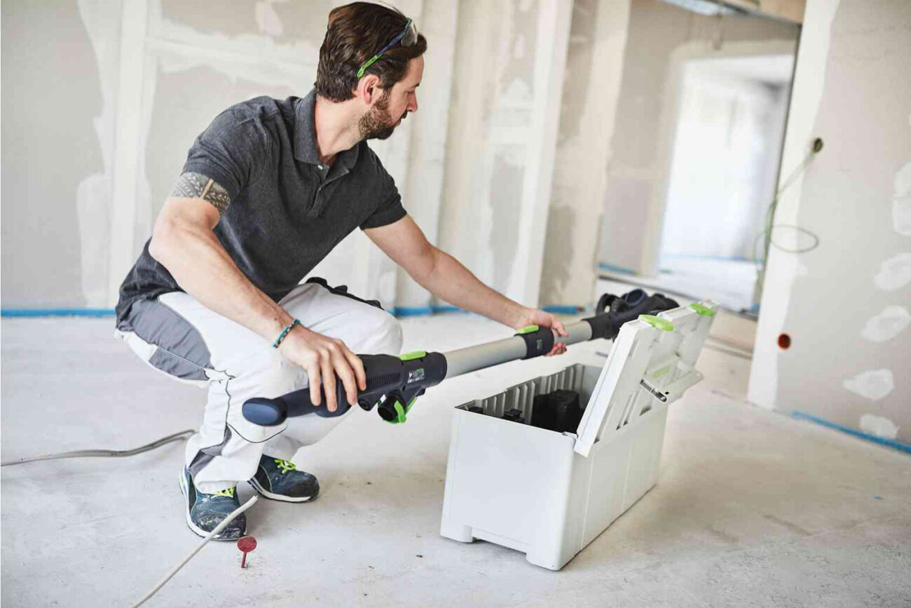 The PLANEX sander is lightweight and easy to travel with in the Systainer3 case.