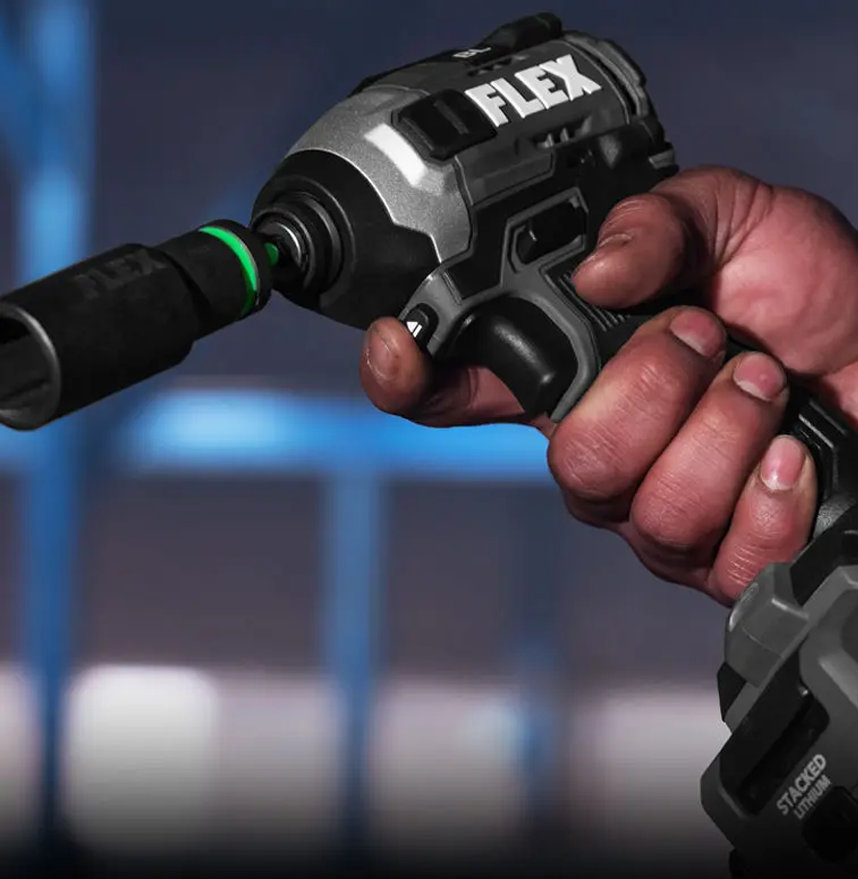 FLEX ¼” Quick Eject Hex Impact Driver Kit (6.0Ah Stacked) (FX1371A-1H) is equipped with a high-performance motor that includes the brushless technology that helps to maximize runtime and enhance overall tool durability. This impact driver was designed with user comfort and maneuverability in mind, making it suitable for extended use and working in tight spaces.