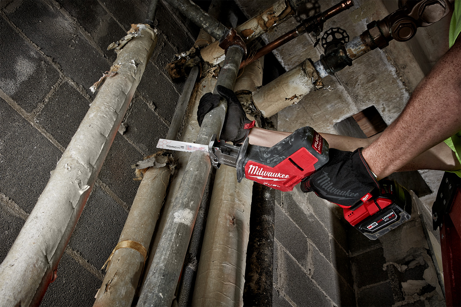 Ultimate Guide to Reciprocating Saws: Best Sawzall Models for ...